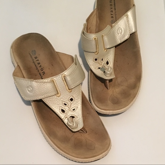 aravon sandals by new balance